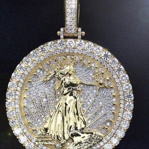 Meet your Posher, Marcus